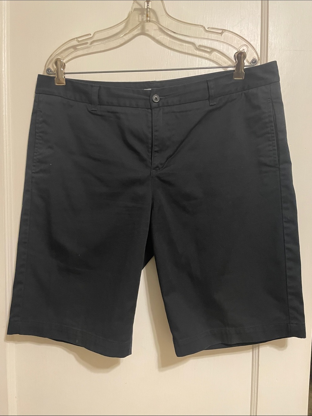 Lands' End Women's Black Flat-Front Casual Shorts